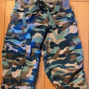 Boys Mini Boden Jersey-Lined Camouflage Cargos